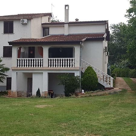 Apartmani Cerova Poreč Eksteriør bilde